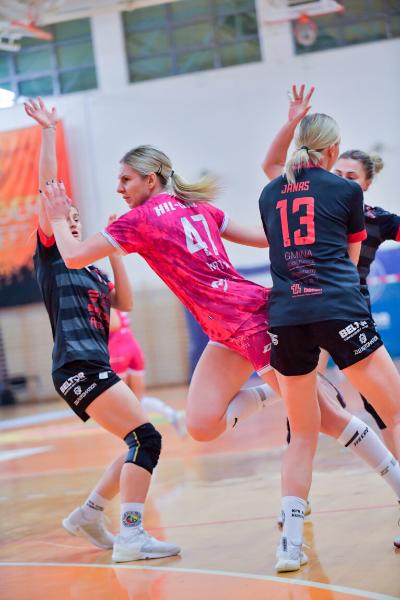 Gallery image - 14374285